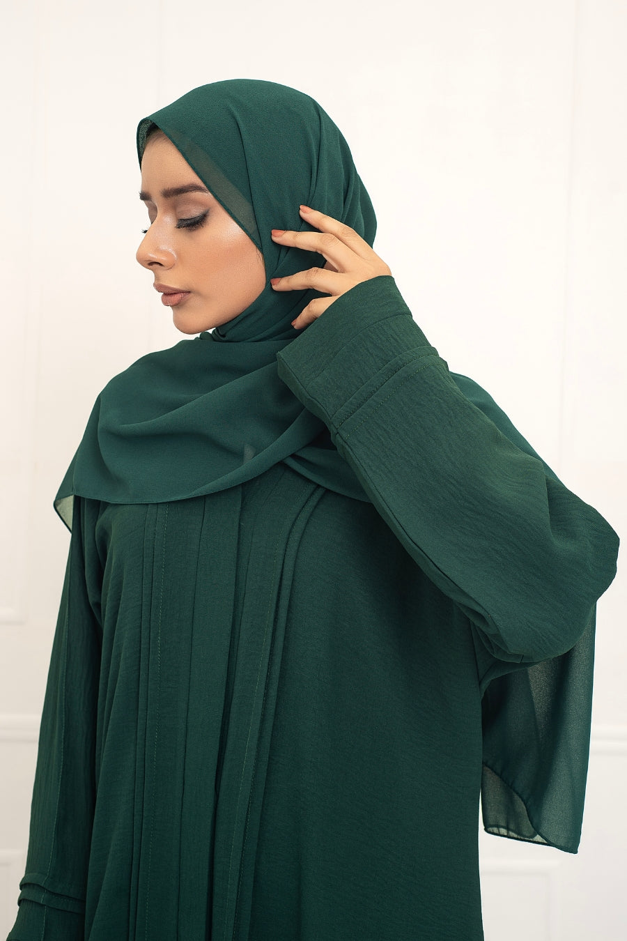 Pleated Dark Green Abaya